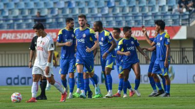 PSBS Biak Siap Balas Borneo FC, Nelson Alom Pimpin Badai Pasifik