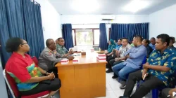 Pemkab Biak Larang Kades Bawa Tim Sukses Saat Pelantikan